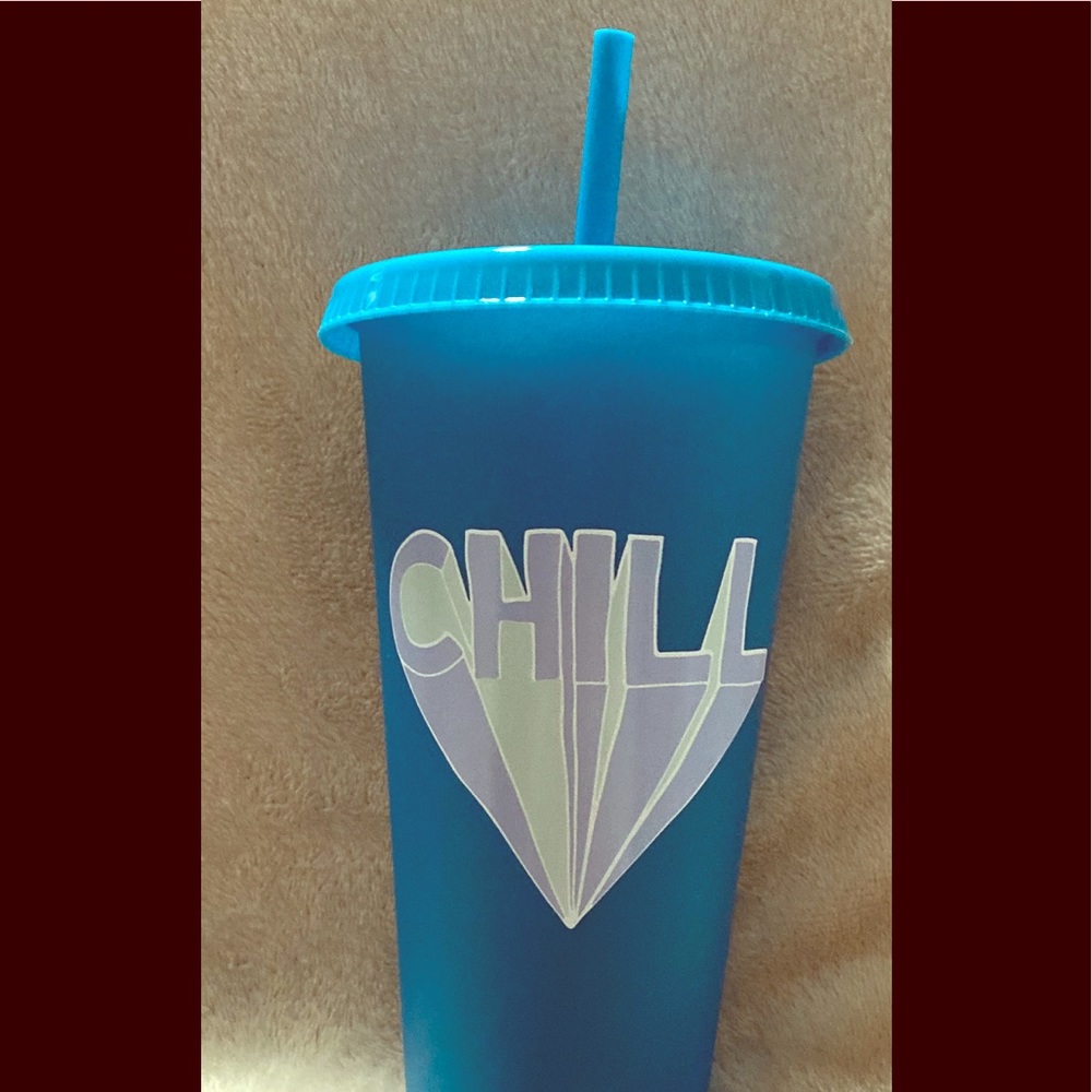 Starbucks reusable Venti cup